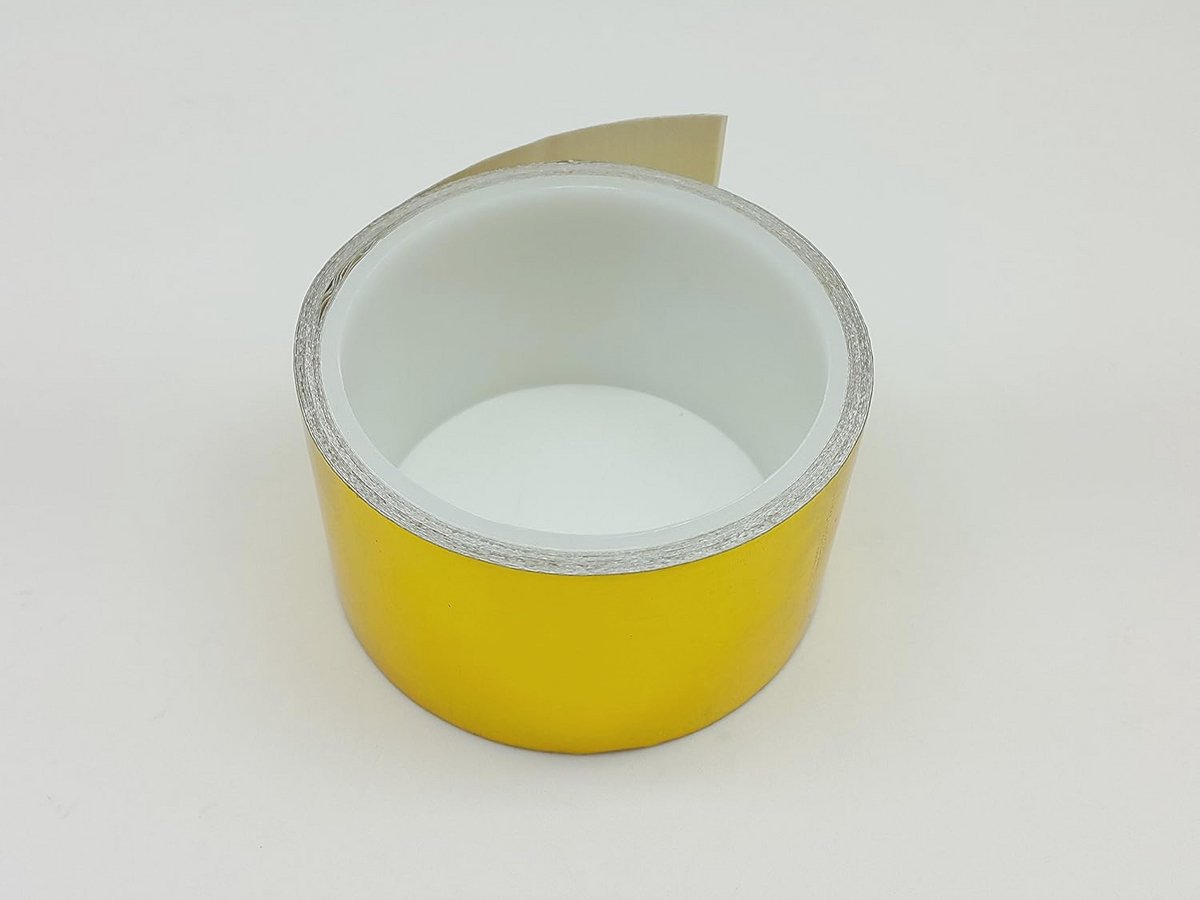 Gouden Reflecterende Rolband voor Voertuigen - Warmtebarrière voor Motorbaai, Intercooler en Uitlaatpijp (20 mm x 5 m)