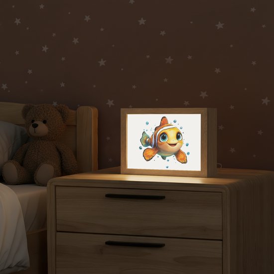 Nachtlampje 20x15 cm - Kinder lampje - Clownvis - Oranje - Vis - Water - Tafellamp kinderkamer - Slaapkamer lamp - Bedlamp kinderen - Kinderlampje stopcontact - Wandlamp babykamer - Nachtlampjes van Merkloos — afbeelding 2