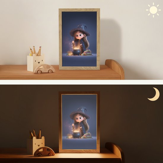 Nachtlampje 20x30 cm - Kinder lampje - Tovenares - Magisch - Blauw - Toveren - Tafellamp kinderkamer - Slaapkamer lamp - Bedlamp kinderen - Kinderlampje stopcontact - Wandlamp babykamer - Nachtlampjes van Merkloos — afbeelding 4