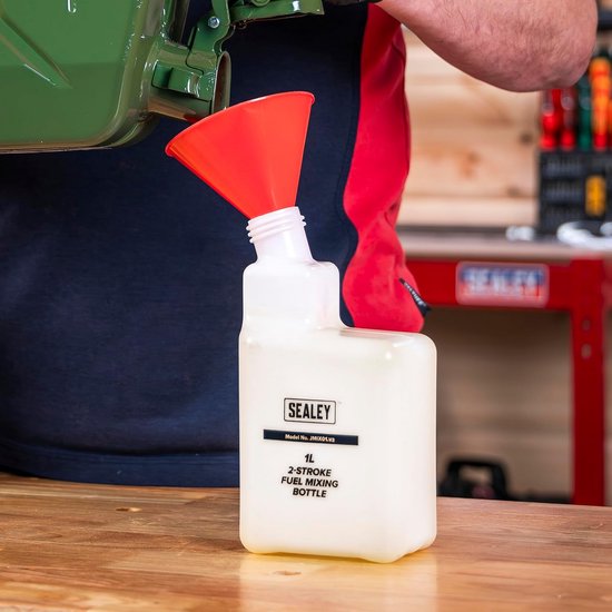 Mengfles 1 Liter voor 2-Takt Benzine Motorolie Mengverhoudingen — afbeelding 2