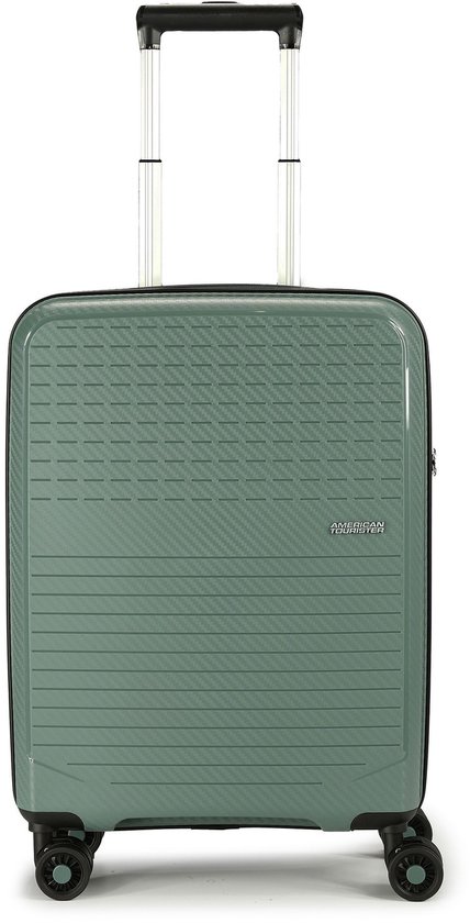 Groene American Tourister koffer met carbon-look textuur, uitschuifbaar handvat en wielen.