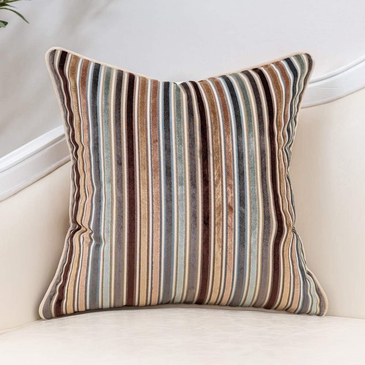 Famanu Bruin gestreepte kussenhoes veelkleurig fluwelen kussenhoes moderne boheemse kussensloop voor bank slaapkamer woonkamer thuis kerstdecoratie, 45 x 45 cm