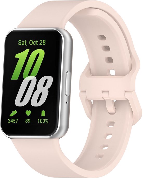 Zilverkleurige smartwatch met een roze siliconen bandje. Het scherm toont 'Sat, Oct 28 10:08'.