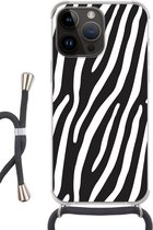 Geschikt voorApple Iphone 14 Pro - Crossbody Case - Dieren - Zebraprint - Zwart - Siliconen - Crossbody - Backcover met Koord - Telefoonhoesje met koord - Hoesje met touw