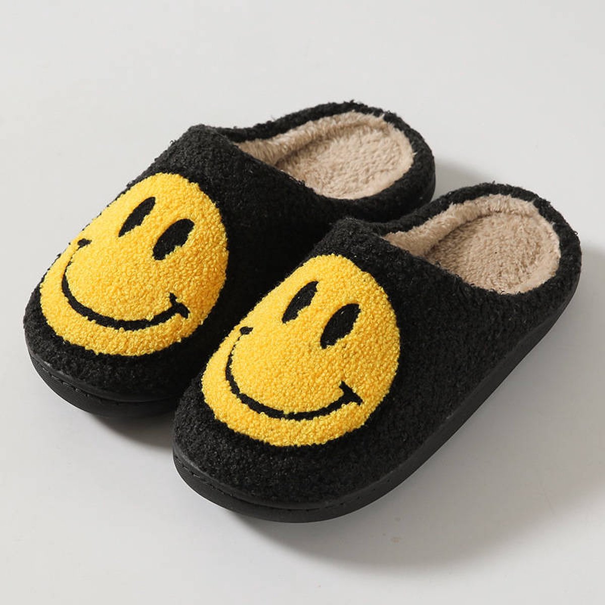 Smiley pantoffels open sloffen pantoffel sloffen en lijk warm LET OP valt klein