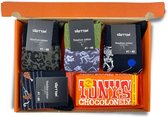 Vrolijke sokken met chocolade - Giftbox - Cadeau - After Party - Oranje- Maat 41-46