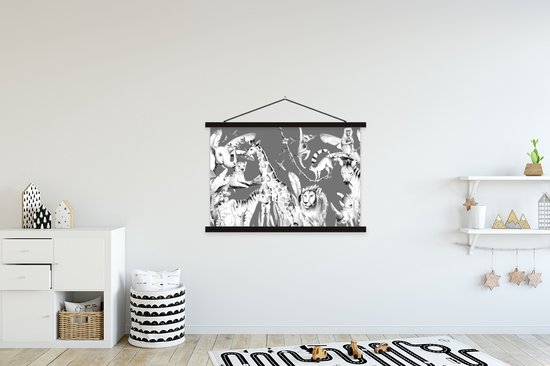 Porte-affiche avec affiche - Affiche scolaire - Groupe aquarelle d'animaux de la jungle sur fond gris - noir et blanc - 150x100 cm - Lattes noires