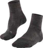 FALKE Chaussettes de marche Explore Wool Courte Randonnée Chaussettes Anti-Bulle Épais À Séchage Rapide Laine Mérinos Grijs Femmes Chaussettes de sport - Taille 42-43