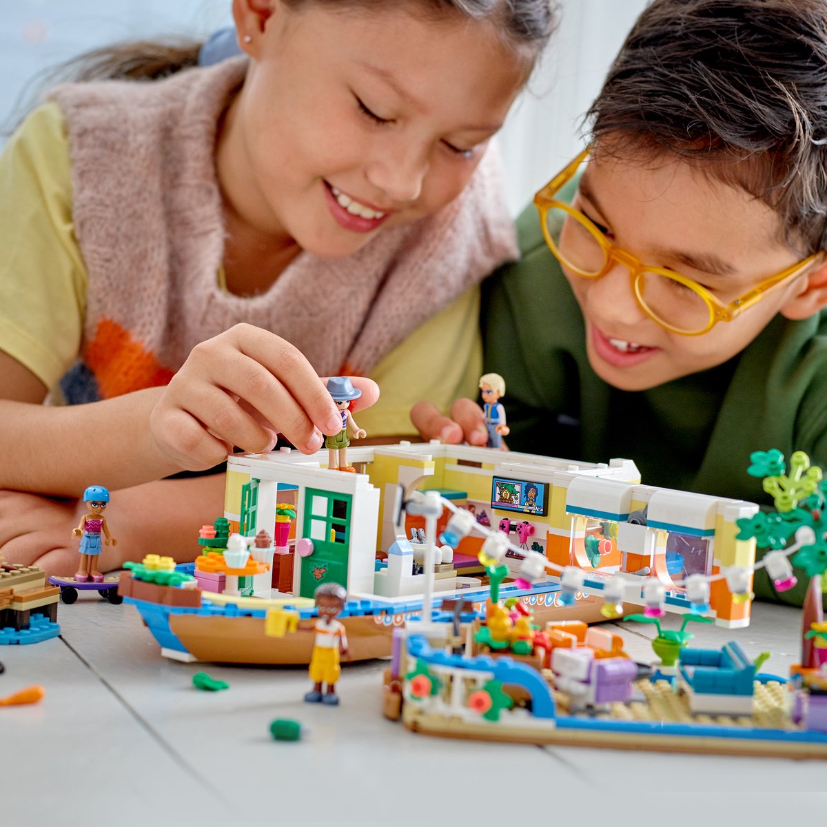 LEGO Friends Woonboot - 41702 — afbeelding 4