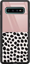 Casimoda® hoesje - Geschikt voor Samsung Galaxy S10+ - Stippen roze - Luxe Hard Case Zwart - Backcover telefoonhoesje - Roze