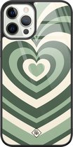 Casimoda® hoesje - Geschikt voor iPhone 12 Pro - Hart Swirl Groen - Luxe Hard Case Zwart - Backcover telefoonhoesje - Groen