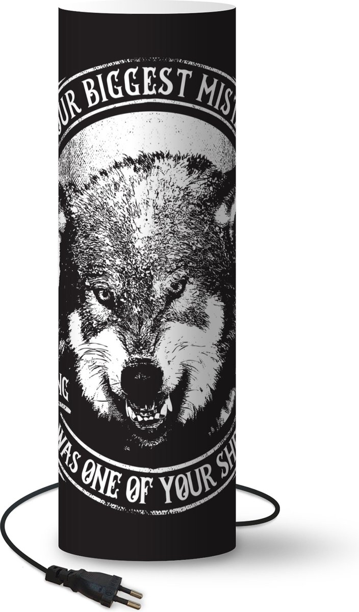 Lamp - Nachtlampje - Tafellamp slaapkamer - Wolf - Vintage - Illustratie - 50 cm hoog - Ø15.9 cm - Inclusief LED lamp