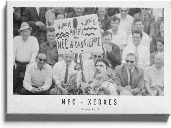 NEC - Xerxes '64 II - Walljar - Wanddecoratie - Zwart wit poster ingelijst - Walljar - Wanddecoratie - Voetbal poster ingelijst