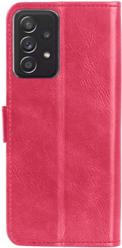 Étui pour téléphone rose foncé avec rabats fermés et objectif de caméra.