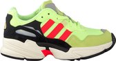 Adidas Yung-96 J Lage sneakers - Meisjes - Geel - Maat 38