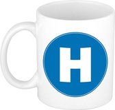 Mok / beker met de letter H blauwe bedrukking voor het maken van een naam / woord - koffiebeker / koffiemok - namen beker