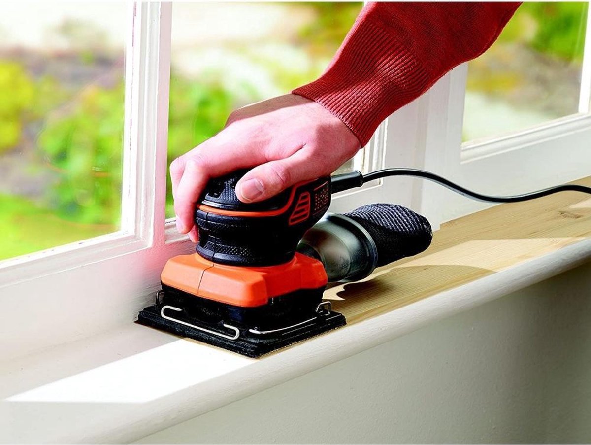 BLACK+DECKER 220W 1/4 vel schuurmachine met handpalmschakelaar KA450-QS vlakschuurmachine thumbnail 3