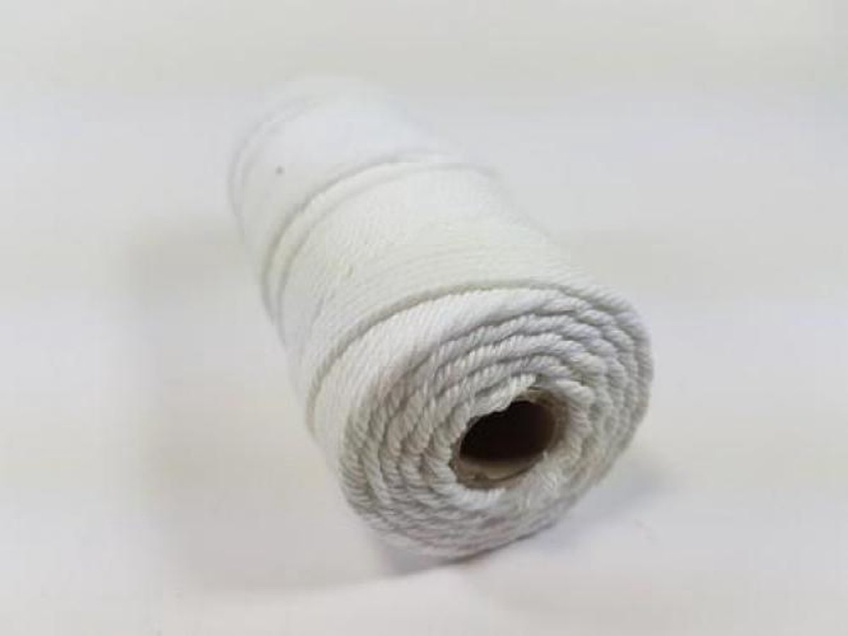 Katoen Macramé touw spoel nr 32 +/- 2mm Dik - 100grams - Wit +/- 43meter
