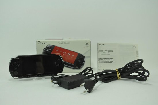 Sony PSP Slim & Lite Piano Black met oplader, handleiding en doos.
