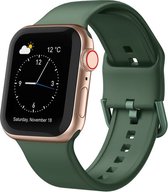 By Qubix Soft siliconen bandje met gespsluiting - Dennengroen - Geschikt voor Apple Watch 42 - 44 - 45 - Ultra - 49mm - Compatible Apple watch bandje