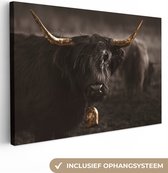 Canvas Schilderij Schotse hooglander - Dier - Zwart - wit - 120x80 cm - Wanddecoratie