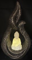 Polyresin solarlamp "zittende boeddha" - model 3 - brons kleurig- met 1 LED - Staand model - hoogte 14.5 x 6 x 15 cm - Tuindecoratie - Tuinverlichting