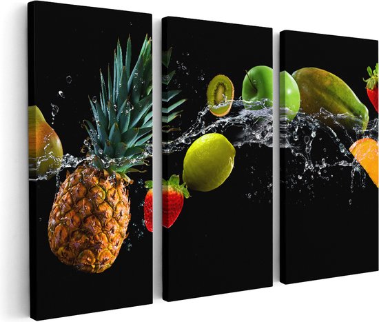 Artaza Canvas Schilderij Drieluik Fruit Met Water Op Zwart Achtergrond - 150x100 - Groot - Foto Op Canvas - Canvas Print