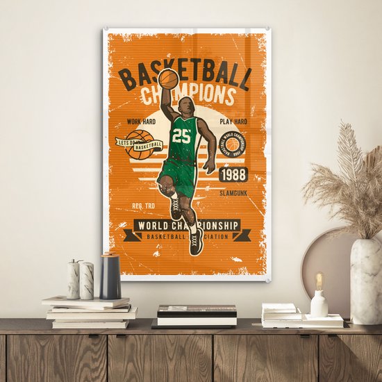 MuchoWow® Glasschilderij 40x60 cm - Schilderij acrylglas - Mancave - Basketbal - Sport - Retro - Foto op glas - Schilderijen