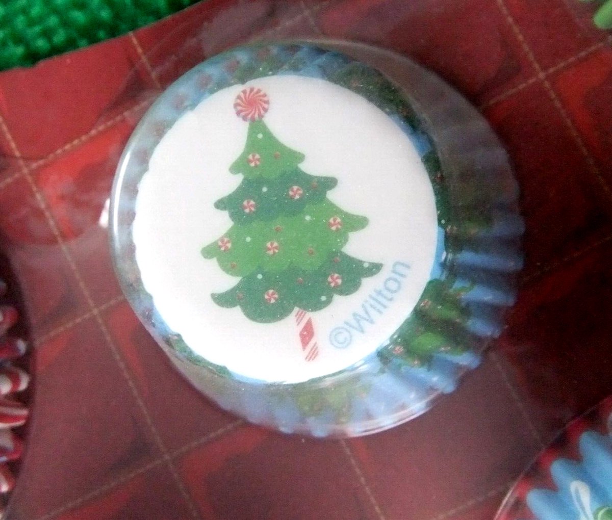 Wilton - Kerst cupake moulds set 6 soorten ( Bakingcups)