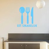 Muursticker Eet Smakelijk Met Bestek - Lichtblauw - 120 x 111 cm - keuken alle