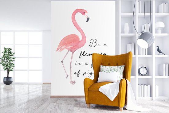 Citation `` Soyez un flamant rose dans un troupeau de pigeons '' et un flamant rose sur fond blanc 195x300 cm