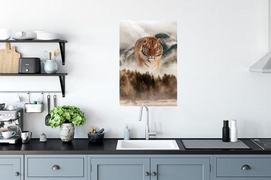 Affiche Tigre - Montagnes - Arbres - 60x90 cm
