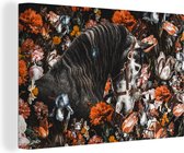 Canvas Schilderij Paard - Bloemen - Halster - 60x40 cm - Wanddecoratie