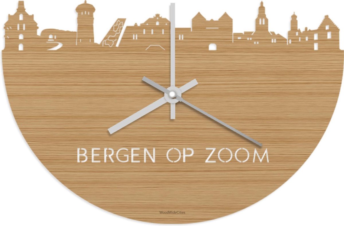 Skyline Klok Bergen op Zoom Bamboe hout - Ø 40 cm - Stil uurwerk - Wanddecoratie - Meer steden beschikbaar - Woonkamer idee - Woondecoratie - City Art - Steden kunst - Cadeau voor hem - Cadeau voor haar - Jubileum - Trouwerij - Housewarming -