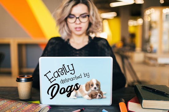 Autocollant pour ordinateur portable - 11,6 pouces - Citations - Proverbes - Chien - Facilement distrait par les chiens