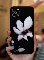 iPhone 7 / 8 / SE 2020 Hoesje  - Zwart - Bloemen - Siliconen hoesje - Full Body - iPhone hoesje - iPhone hoesje met bloemen