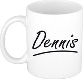 Dennis naam cadeau mok / beker met sierlijke letters - Cadeau collega/ vaderdag/ verjaardag of persoonlijke voornaam mok werknemers