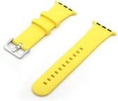 Compatible apple watch bandje - By Qubix - Rubberen sportbandje met gesp - Geel - Geschikt voor Apple Watch 42mm / 44mm / 45mm - Apple watch series 3/4/5/6/7