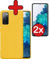 Hoesje Geschikt voor Samsung S20 FE Hoesje Siliconen Case Hoes Met 2x Screenprotector - Hoes Geschikt voor Samsung Galaxy S20 FE Hoes Cover Case - Geel