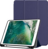 Hoes Geschikt voor iPad 2017 Hoes Book Case Hoesje Trifold Cover - Hoesje Geschikt voor iPad 5 Hoesje Bookcase - Blauw