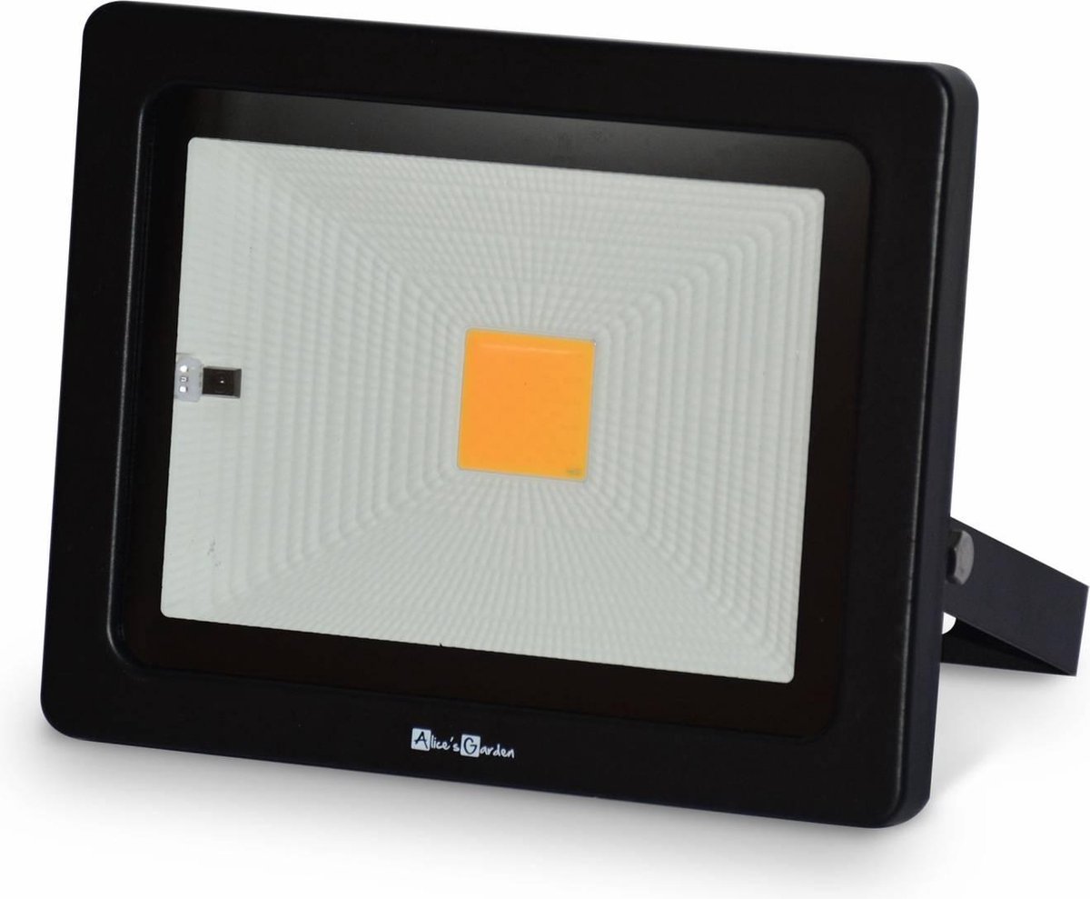 Lutec solar buitenlamp Arrow met bewegingsmelder kopen? | Buitenlampen