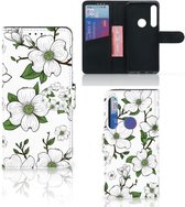 Motorola One Action Hoesje Dogwood Flowers