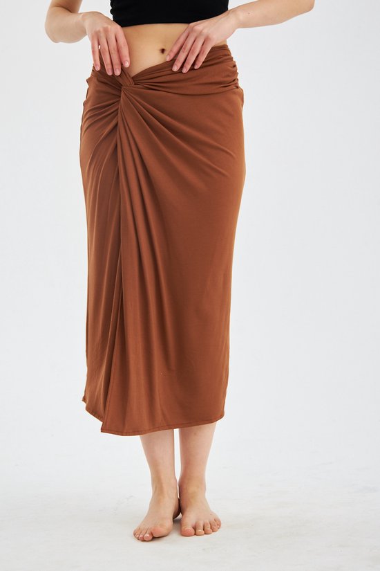 Jupe portefeuille en jersey marron avec détails pré-noués