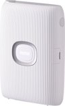 Witte Instax Mini Link 2 printer met verticale ribbels en zilverkleurig omlijst 'instax'-logo.