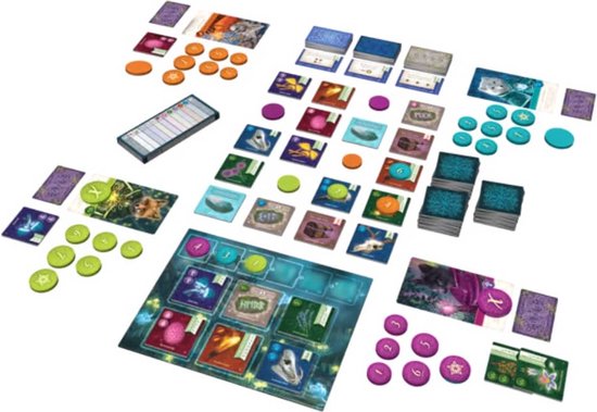Compleet bordspel Nocturne uitgestald met kaarten, fiches en speelbord.