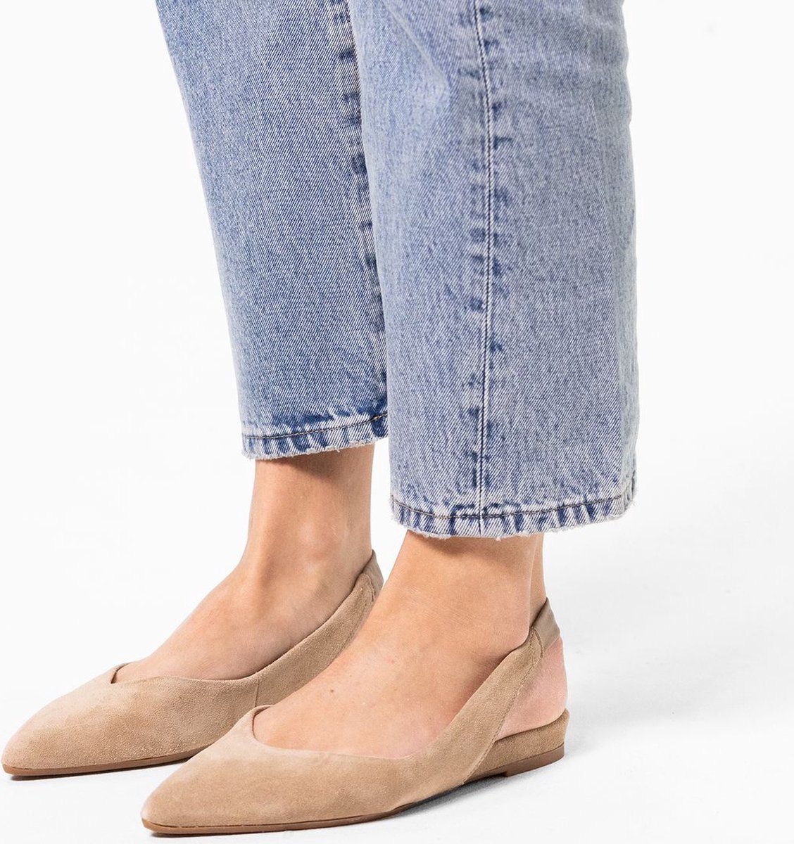 Manfield - Dames - Beige suède slingback ballerina's - Maat 42