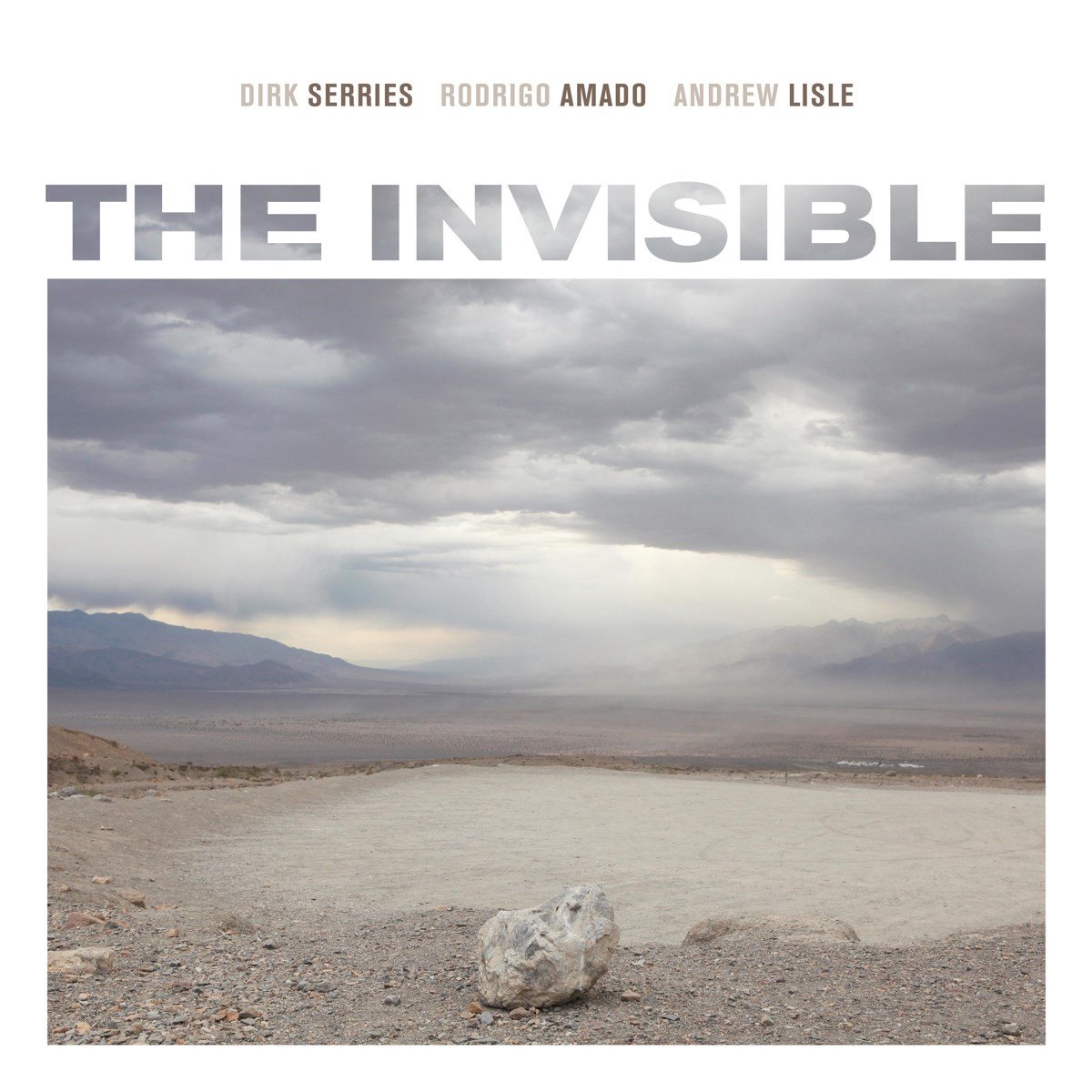 Dirk Serries, Rodrigo Armado & Andrew Lisle - The Invisible (CD)