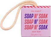 Yes Studio Handzeep Soap On A Rope 200 Gram 7,5 Cm Roze/rood