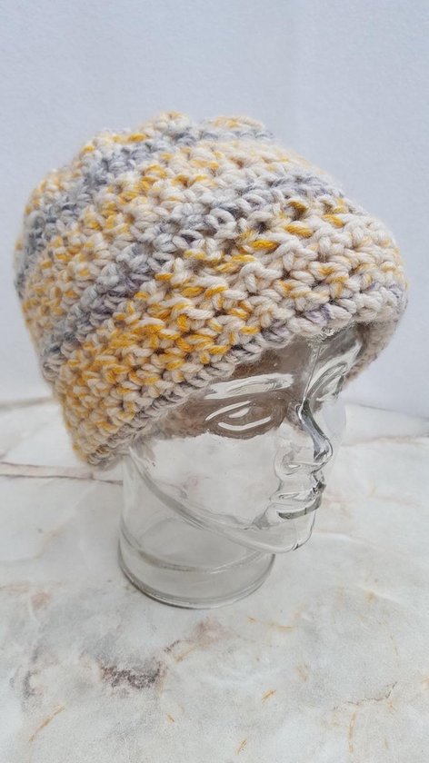 Bonnet au crochet fait main jaune clair gris écru 80% acrylique 20%  polyamide,... | bol