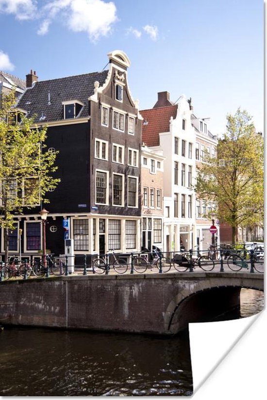 Poster Grachtenpanden in Amsterdam naast een brug - 120x180 cm XXL